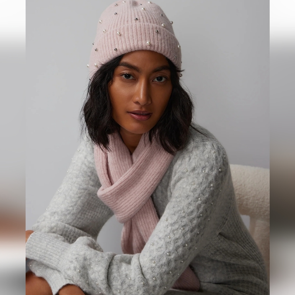 NEW New York and Company Pearl Embellished Kit Pink Hat and Scarf Set